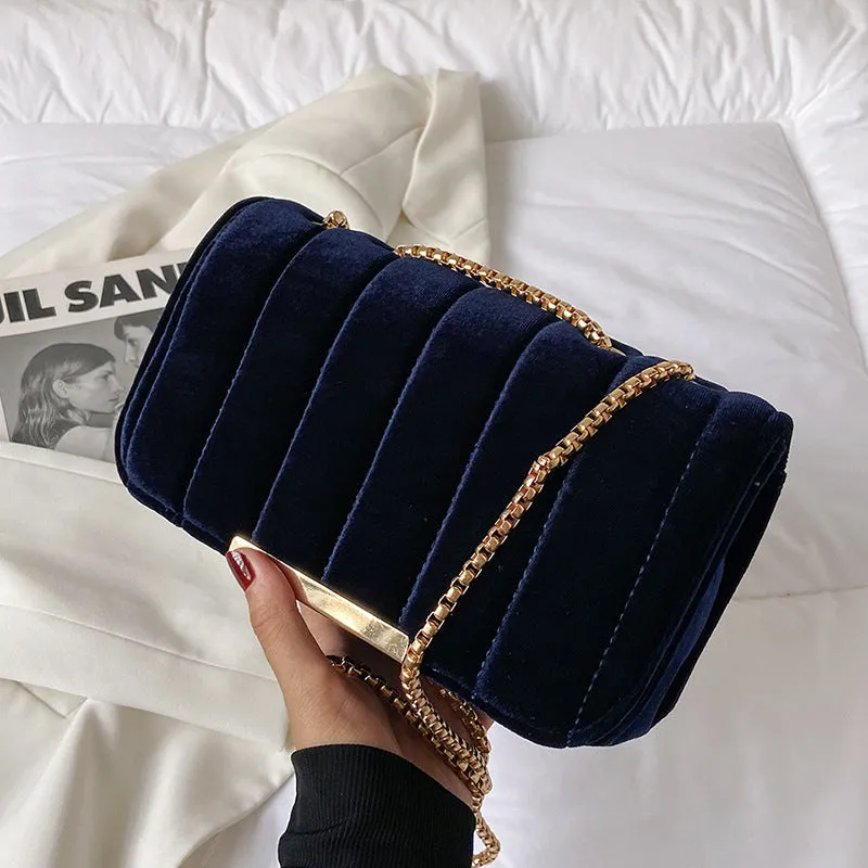 Christine – Velvet Chain Crossbody Bag