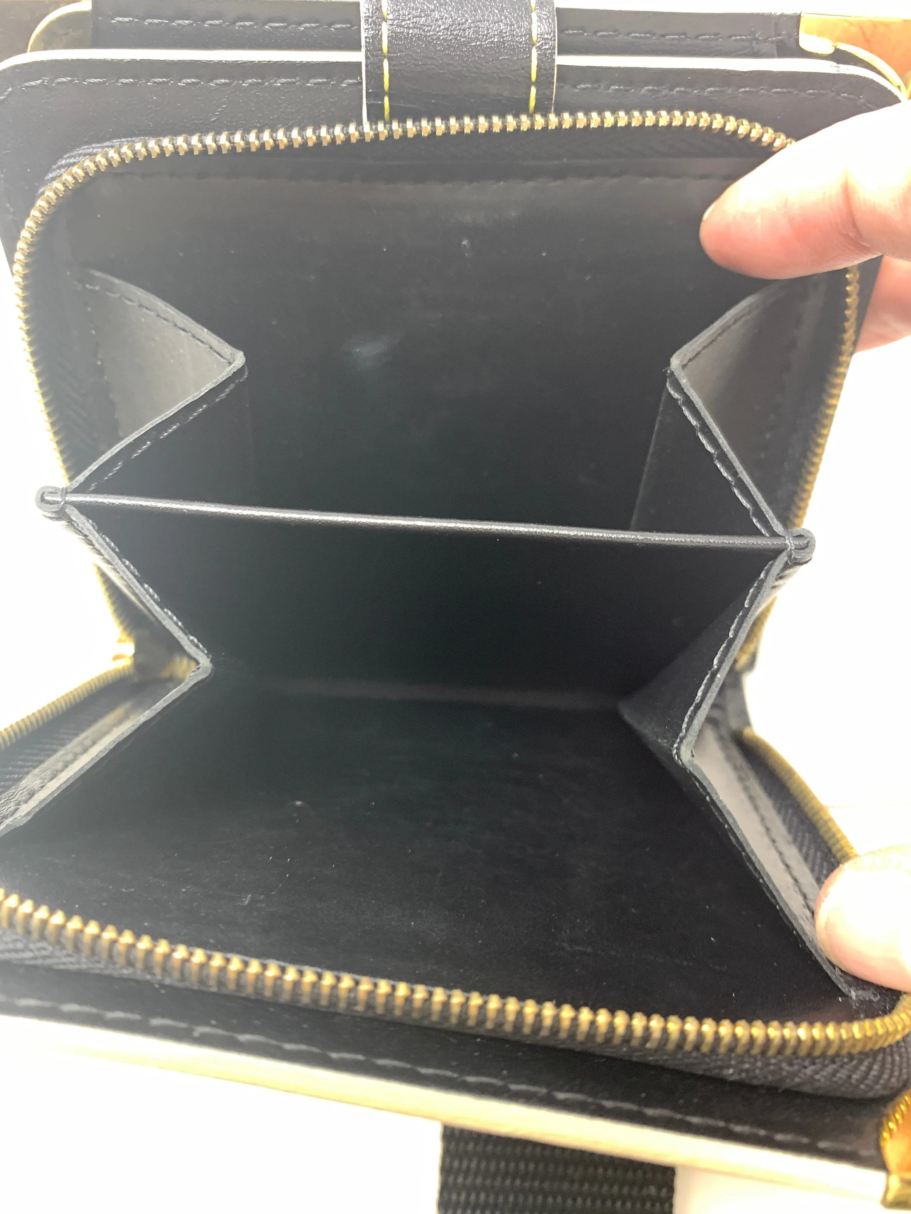 Louis Vuitton Suhali Wallet!