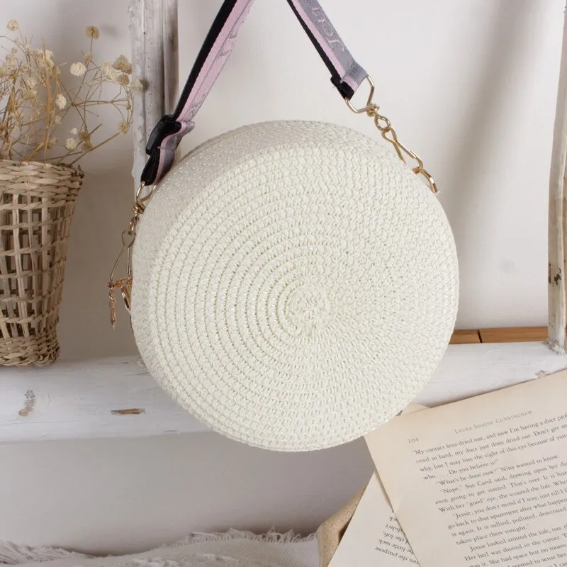 Round Straw Cross Body Bags