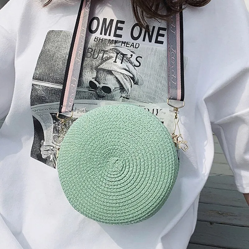 Round Straw Cross Body Bags